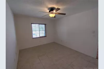 950 S Kanner Highway #D27, Stuart, FL 34994 - Photo 22