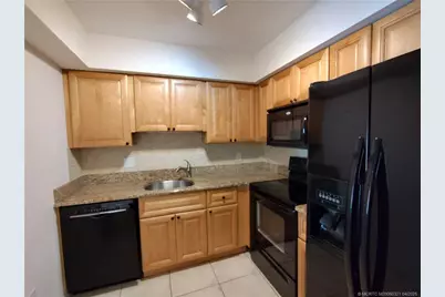 950 S Kanner Highway #D27, Stuart, FL 34994 - Photo 12