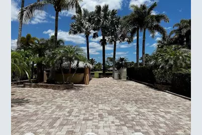 409 NW Chipshot Lane, Port Saint Lucie, FL 34986 - Photo 8