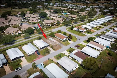 7456 SE Independence Avenue, Hobe Sound, FL 33455 - Photo 6