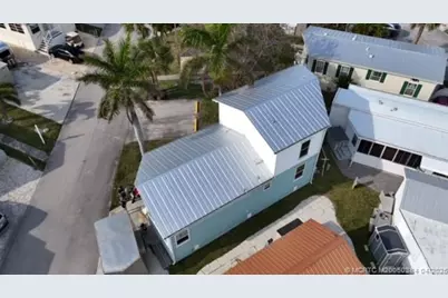 1156 Nettles Boulevard, Jensen Beach, FL 34957 - Photo 4