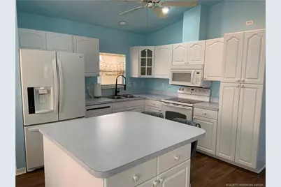 1156 Nettles Boulevard, Jensen Beach, FL 34957 - Photo 16