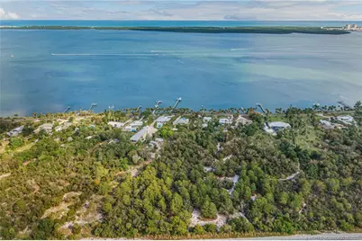 7007 S Indian River Drive, Fort Pierce, FL 34982 - Photo 20