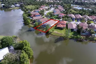 2096 NW Marsh Rabbit Ln, Jensen Beach, FL 34957 - Photo 12