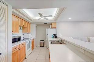 5539 NE Gulfstream Way, Stuart, FL 34996 - Photo 8