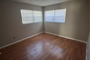 2929 SE Ocean Blvd, Stuart, FL 34996 - Photo 10