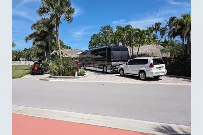 395 NW Boundary Drive, Port Saint Lucie, FL 34986 - Photo 4