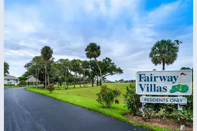 324 NE Golfview Circle #324, Stuart, FL 34996 - Photo 2