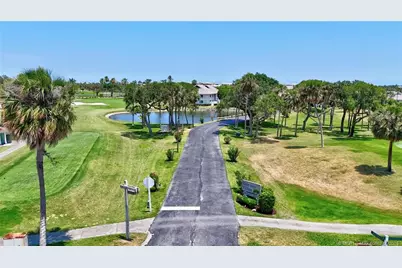 324 NE Golfview Circle #324, Stuart, FL 34996 - Photo 44