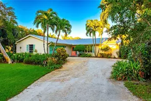 62 S Sewalls Point Rd, Stuart, FL 34996 - Photo 2