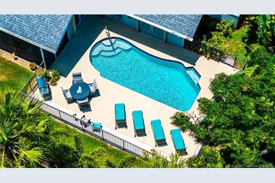 8 Kingston Court, Stuart, FL 34996 - Photo 6