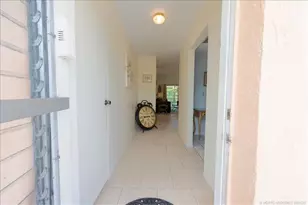 2950 SE Ocean Blvd, Stuart, FL 34996 - Photo 22
