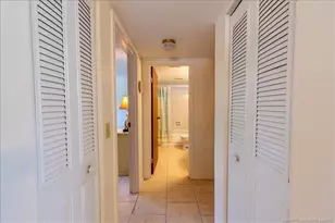 2950 SE Ocean Blvd, Stuart, FL 34996 - Photo 10