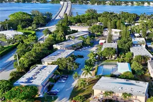 2950 SE Ocean Blvd, Stuart, FL 34996 - Photo 1