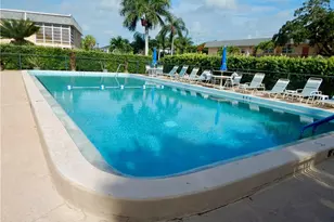 2950 SE Ocean Blvd, Stuart, FL 34996 - Photo 32