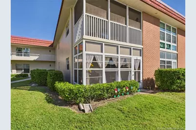 96 Spring Lake Drive #105, Vero Beach, FL 32962 - Photo 26