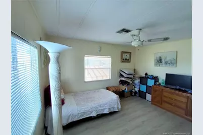 195 SE Trafalgar Terrace, Stuart, FL 34994 - Photo 30