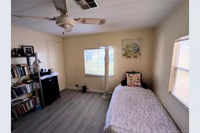 195 SE Trafalgar Terrace, Stuart, FL 34994 - Photo 32