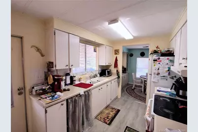 195 SE Trafalgar Terrace, Stuart, FL 34994 - Photo 14