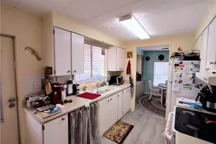 195 SE Trafalgar Terrace, Stuart, FL 34994 - Photo 14