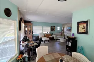 195 SE Trafalgar Terrace, Stuart, FL 34994 - Photo 10