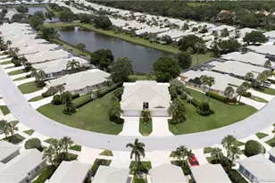 1269 NW Bentley Cir, Port Saint Lucie, FL 34986 - Photo 2