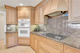 908 NW Winters Creek Rd, Palm City, FL 34990 - Photo 10
