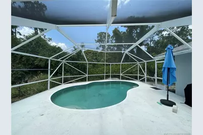 707 SE Pin Oak Terrace, Stuart, FL 34997 - Photo 2