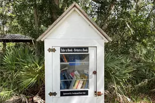 707 SE Pin Oak Terrace, Stuart, FL 34997 - Photo 6