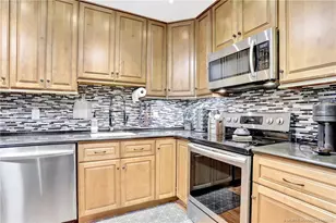 257 S Cypress Rd, Pompano Beach, FL 33060 - Photo 6