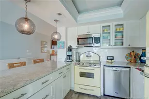 245 NE MacArthur Blvd, Stuart, FL 34996 - Photo 32