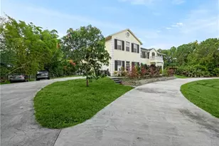 11013 SW Redwing Dr, Stuart, FL 34997 - Photo 6