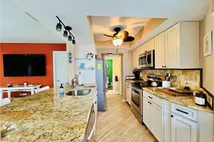 3236 SE Aster Ln, Stuart, FL 34994 - Photo 8