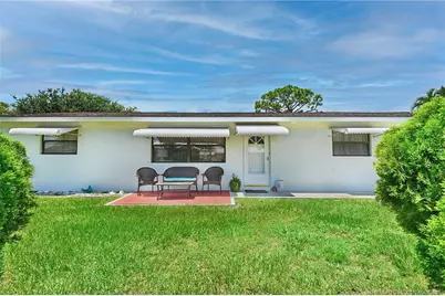 4556 SE Beckett Avenue, Stuart, FL 34997 - Photo 2