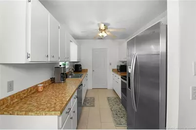 4556 SE Beckett Avenue, Stuart, FL 34997 - Photo 10