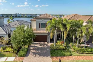 569 SE Fascino Cir, Port Saint Lucie, FL 34984 - Photo 2