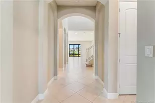 569 SE Fascino Cir, Port Saint Lucie, FL 34984 - Photo 4