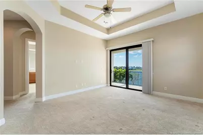 569 SE Fascino Circle, Port Saint Lucie, FL 34984 - Photo 18