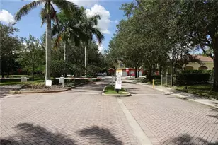 53 SE Sedona Cir, Stuart, FL 34994 - Photo 32