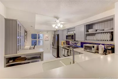 2571 NE Ocean Boulevard #104, Stuart, FL 34996 - Photo 6
