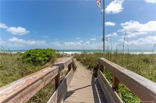 2571 NE Ocean Blvd, Stuart, FL 34996 - Photo 22