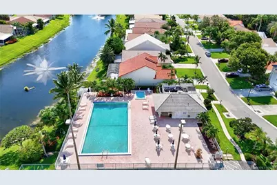 2053 SW Olympic Club Terrace, Palm City, FL 34990 - Photo 32