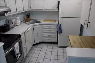 2600 S Kanner Hwy, Stuart, FL 34994 - Photo 4