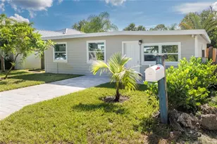 1073 NE Orange Ave, Jensen Beach, FL 34957 - Photo 1