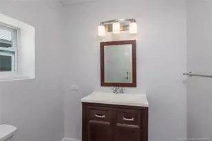 1073 NE Orange Ave, Jensen Beach, FL 34957 - Photo 8