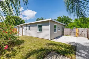 1073 NE Orange Ave, Jensen Beach, FL 34957 - Photo 30