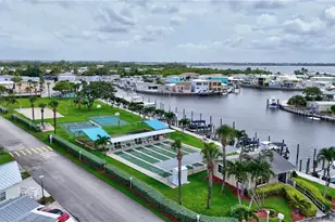 10701 S Ocean Dr, Jensen Beach, FL 34957 - Photo 38