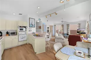 10701 S Ocean Dr, Jensen Beach, FL 34957 - Photo 14