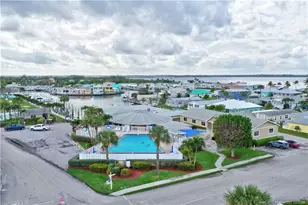 10701 S Ocean Dr, Jensen Beach, FL 34957 - Photo 44