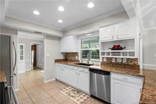 3514 SE Narragansett Terrace, Stuart, FL 34997 - Photo 10